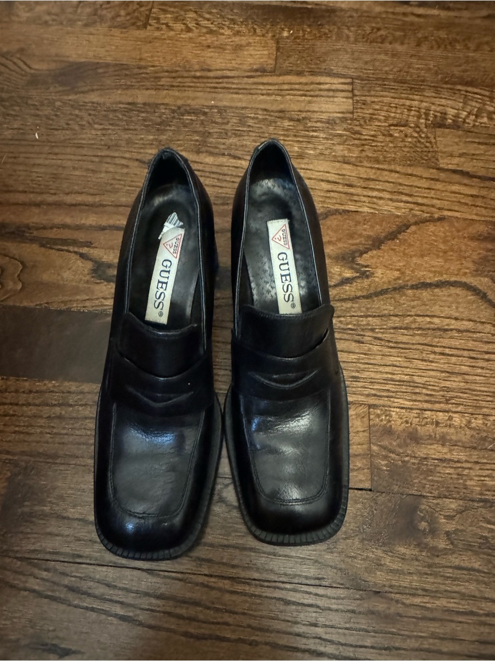 GUESS Women’s Healed Black Leather Dress Loafers